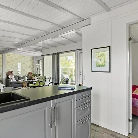 2 Bedroom Beautiful In Jægerspris