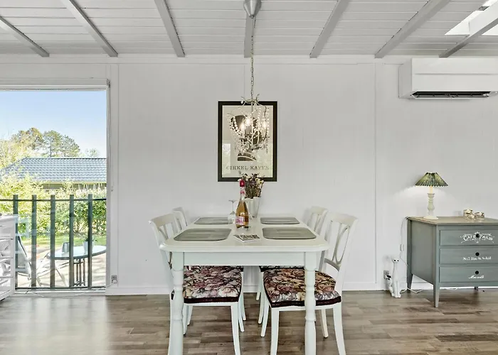2 Bedroom Beautiful In