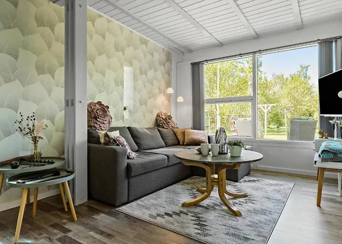 Дом отдыха 2 Bedroom Beautiful In *